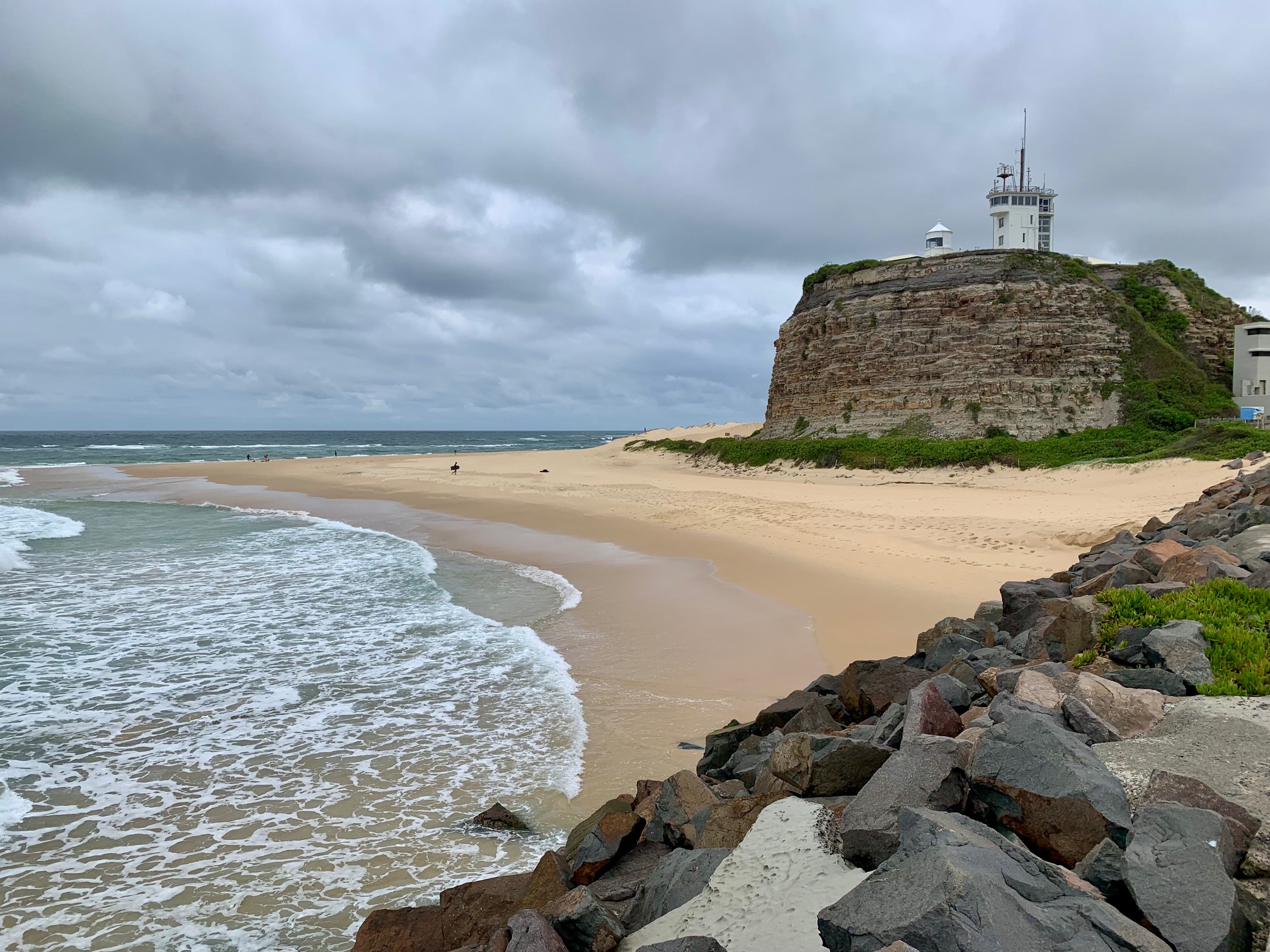 Nobbys Beach, Newcastle and Nobbys Lighthouse