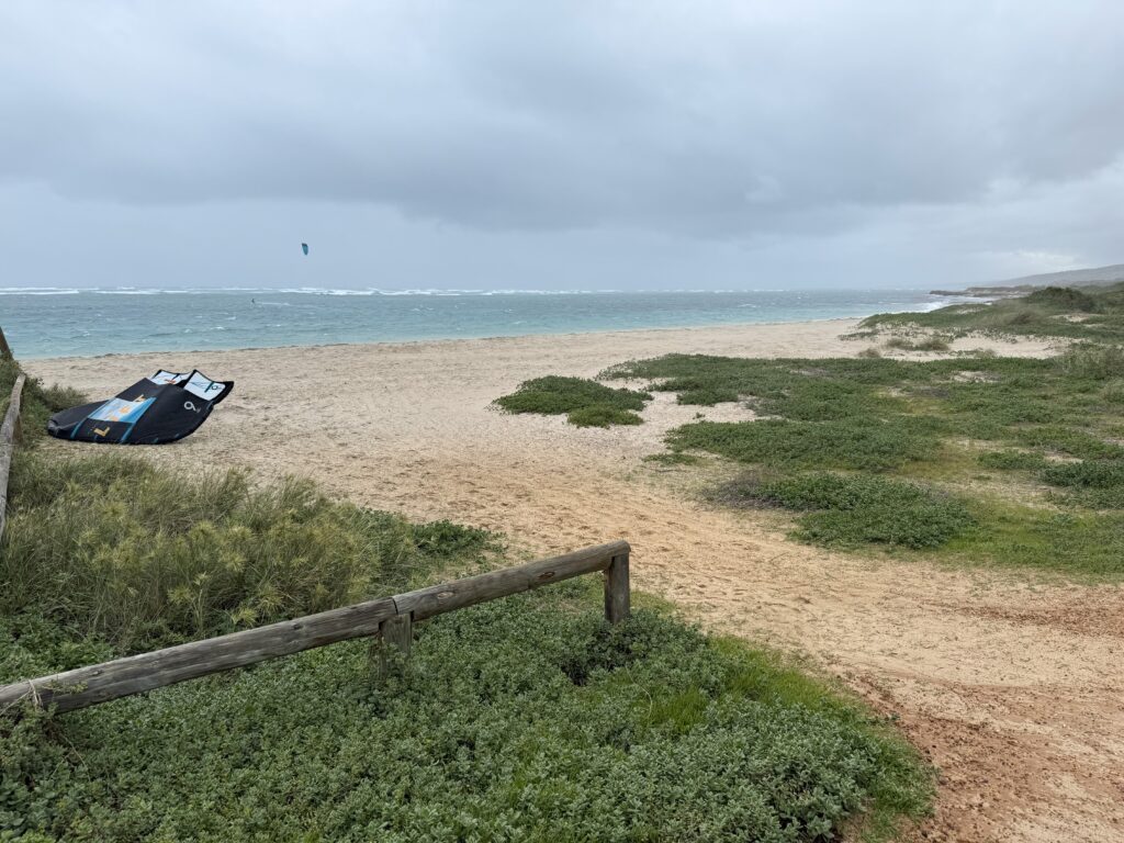 Kitesurfing at Coronation Beach